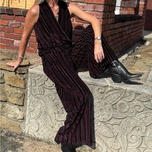 Liverpool Los Angeles Velvet Two-Piece Set | Size Small